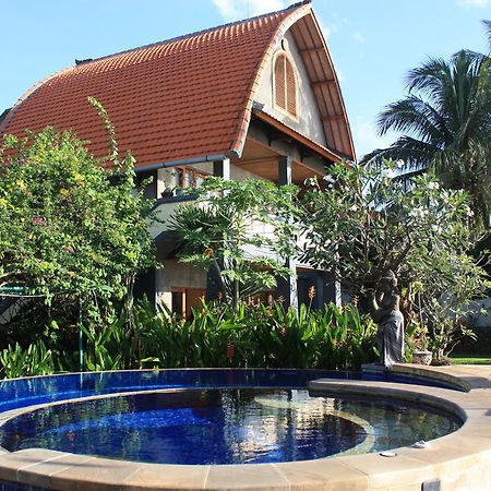 Cleopatra Beach Bungalows Ξενοδοχείο Lovina Εξωτερικό φωτογραφία