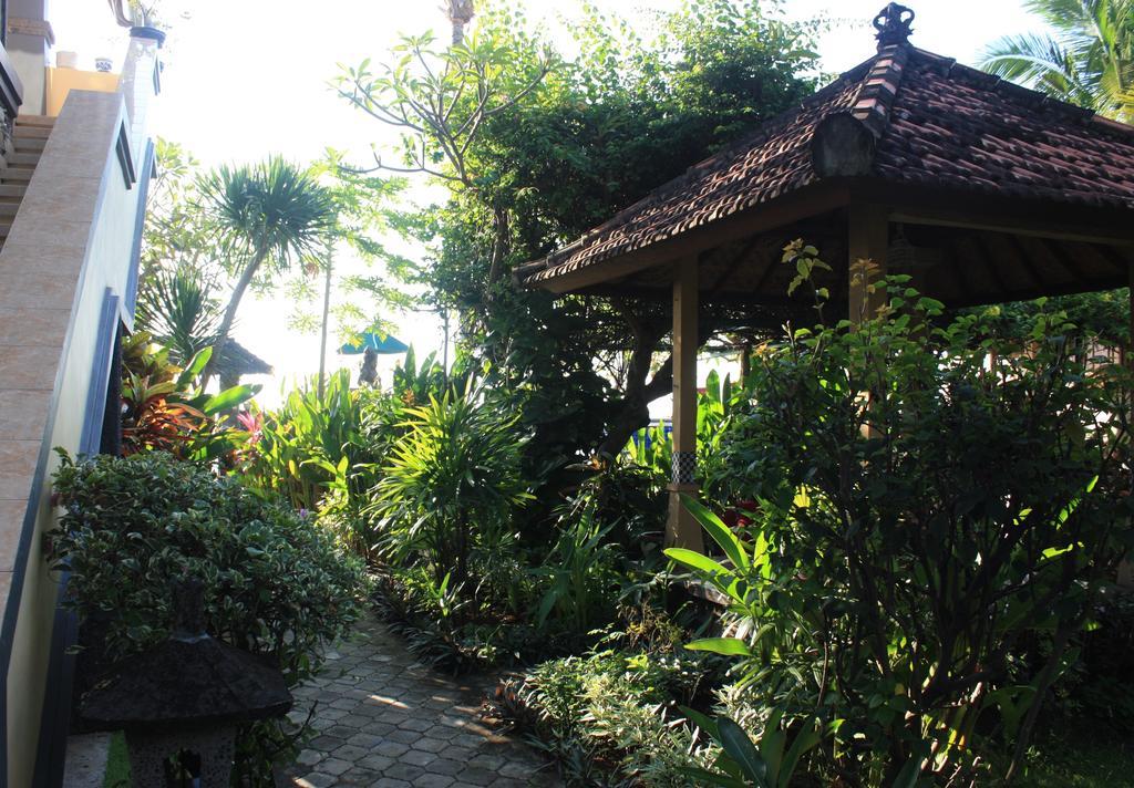 Cleopatra Beach Bungalows Ξενοδοχείο Lovina Εξωτερικό φωτογραφία