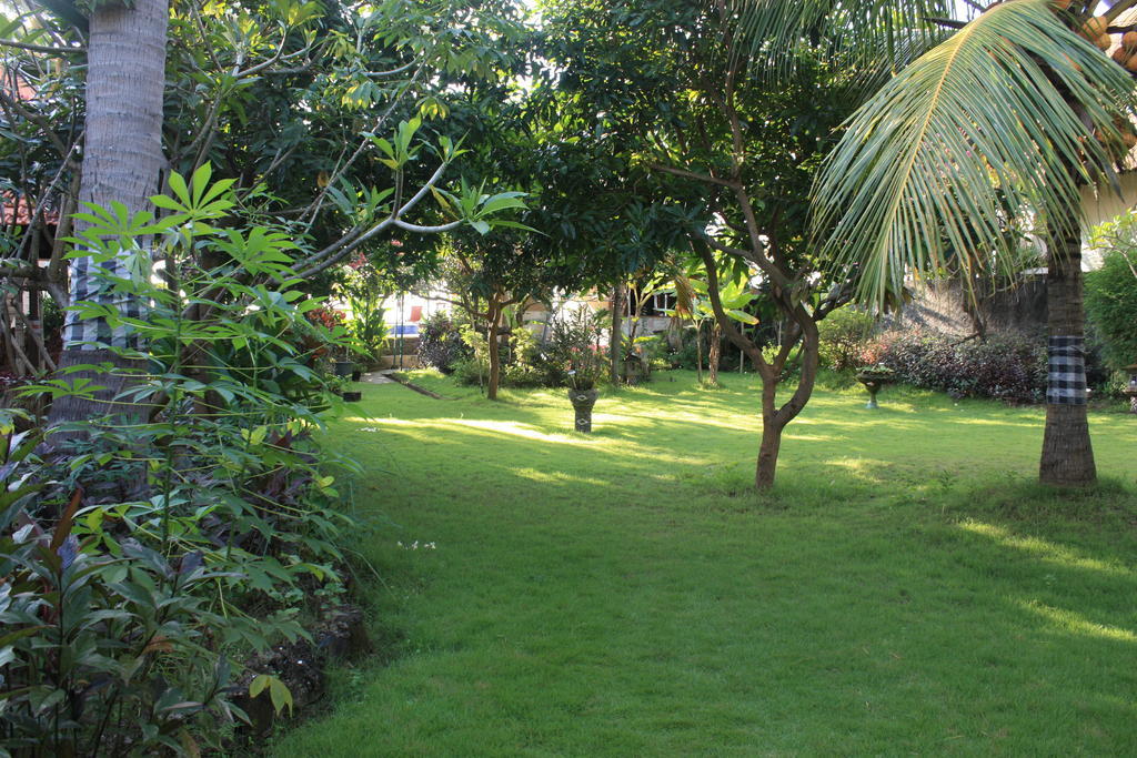 Cleopatra Beach Bungalows Ξενοδοχείο Lovina Εξωτερικό φωτογραφία