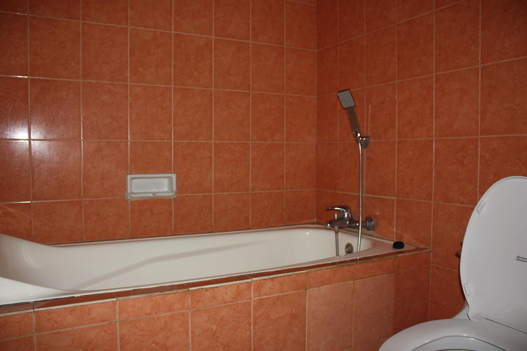 Cleopatra Beach Bungalows Ξενοδοχείο Lovina Δωμάτιο φωτογραφία