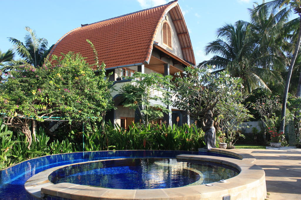Cleopatra Beach Bungalows Ξενοδοχείο Lovina Εξωτερικό φωτογραφία
